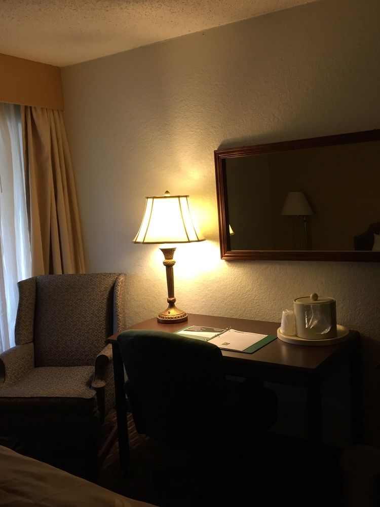 Quality Inn Milwaukee- 布鲁克菲尔德 外观 照片